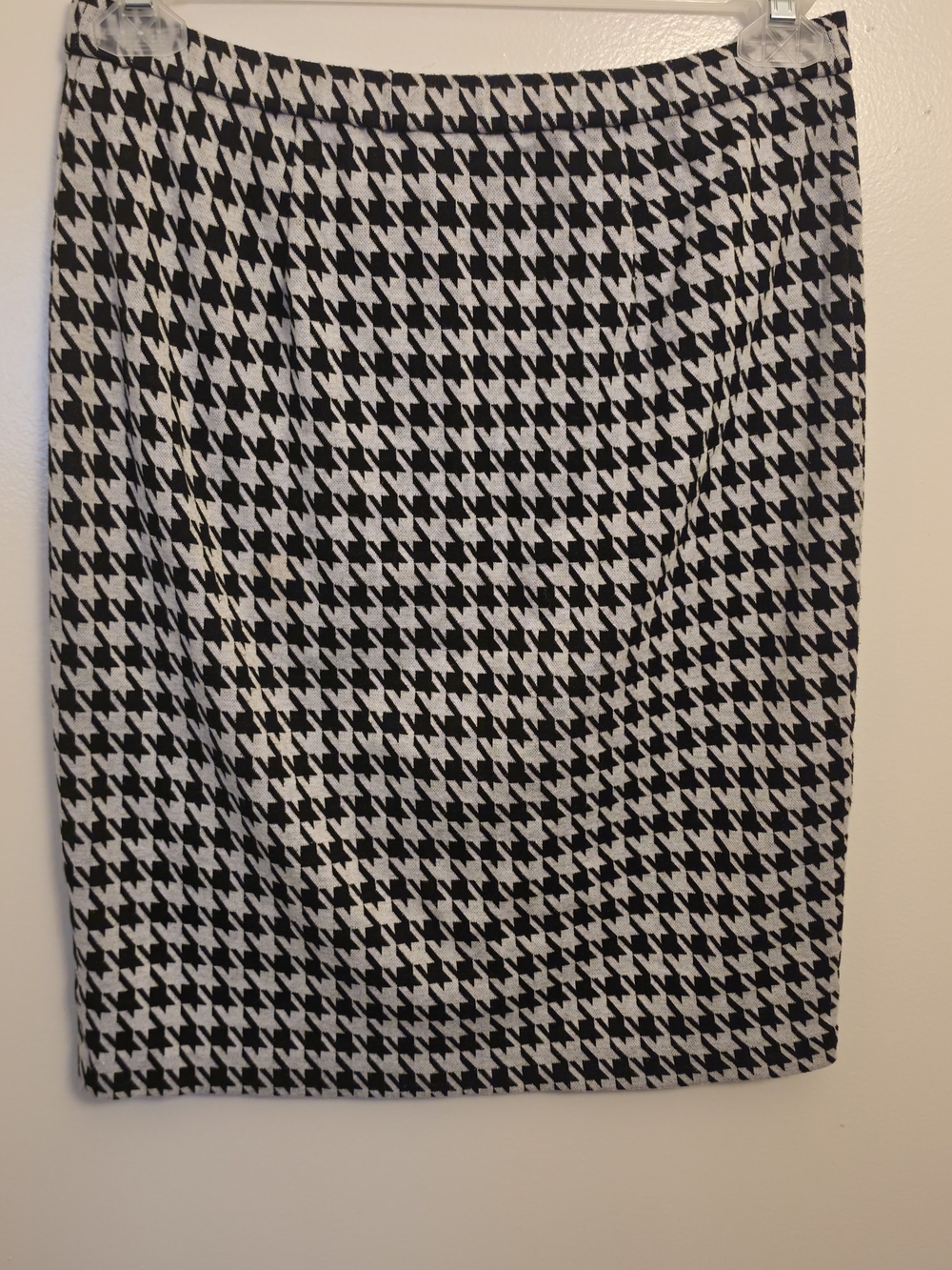 Elegante Falda Lápiz de Joan Rivers en Estampado Houndstooth, Talla S